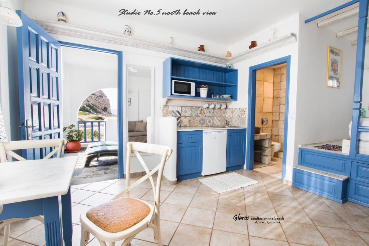 알카사 Glaros Luxury Studio On The Beach 아파트 외부 사진